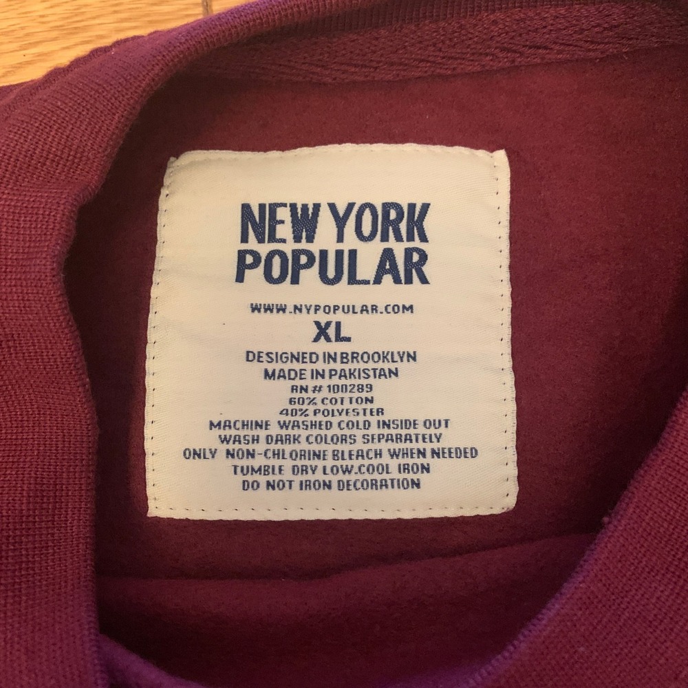 New York Popular New York Sweatshirt Adult XL Maroon Crewneck NWT - Picture 3 of 4